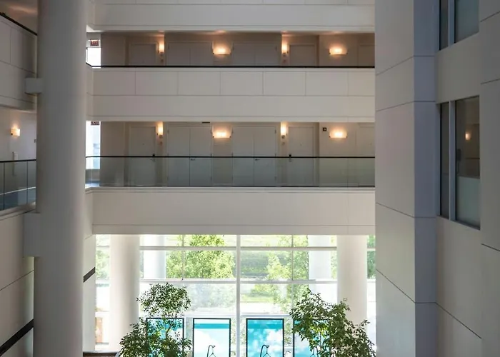 Renaissance Convention Center Hotel Schaumburg