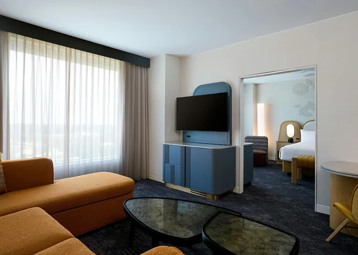 Renaissance Convention Center Hotel Schaumburg