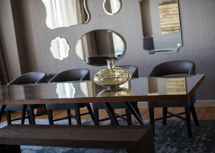 Hotel Renaissance Convention Center 4*